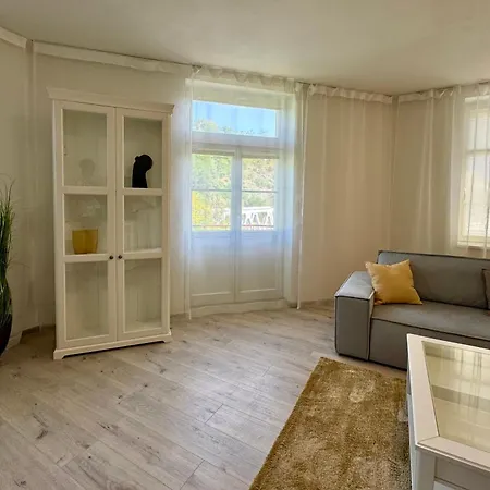 Rivercity Apartment *
